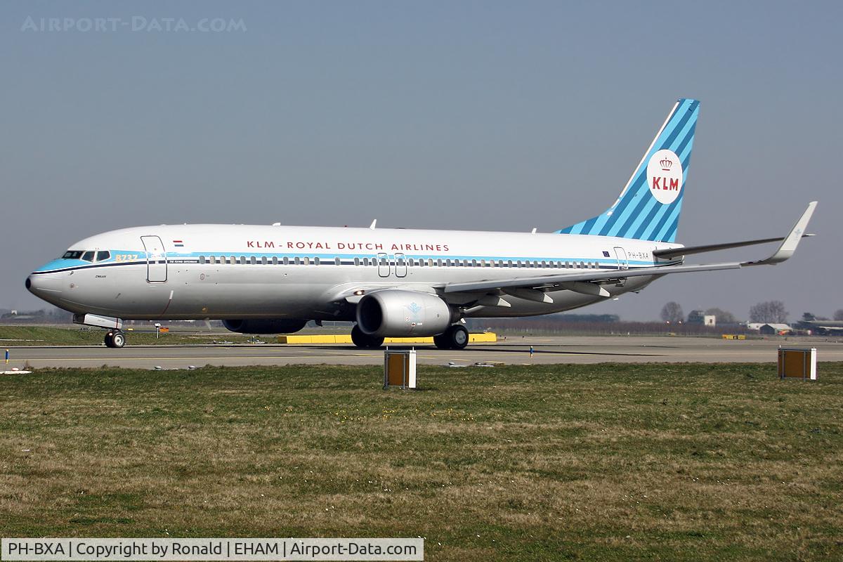 PH-BXA, 1998 Boeing 737-8K2 C/N 29131, at spl