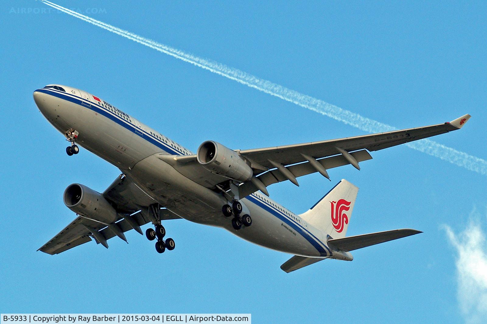 B-5933, 2013 Airbus A330-243 C/N 1471, B-5933   Airbus A330-243 [1471] (Air China) Home~G 04/03/2015