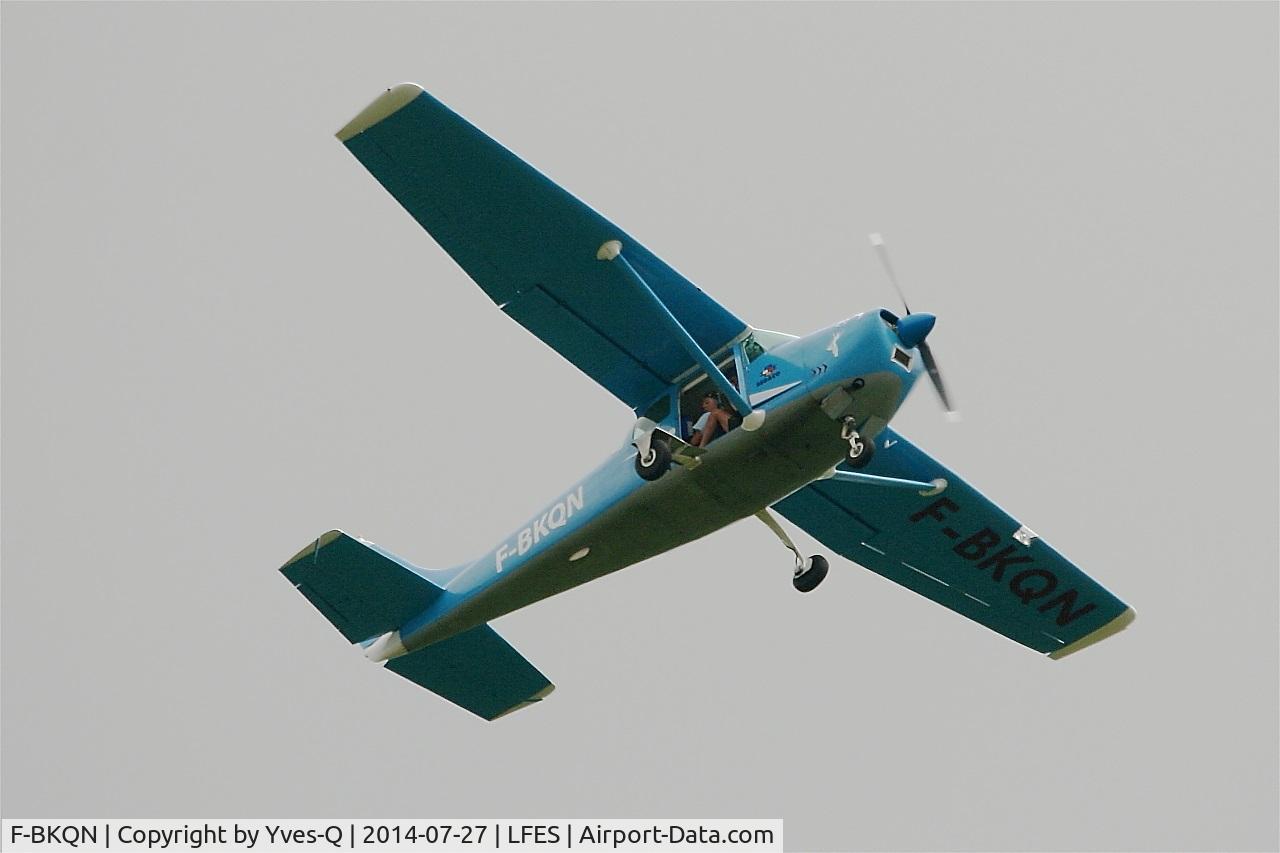 F-BKQN, Cessna 182F Skylane C/N 18254493, Cessna 182F Skylane, Guiscriff airfield (LFES) open day 2014