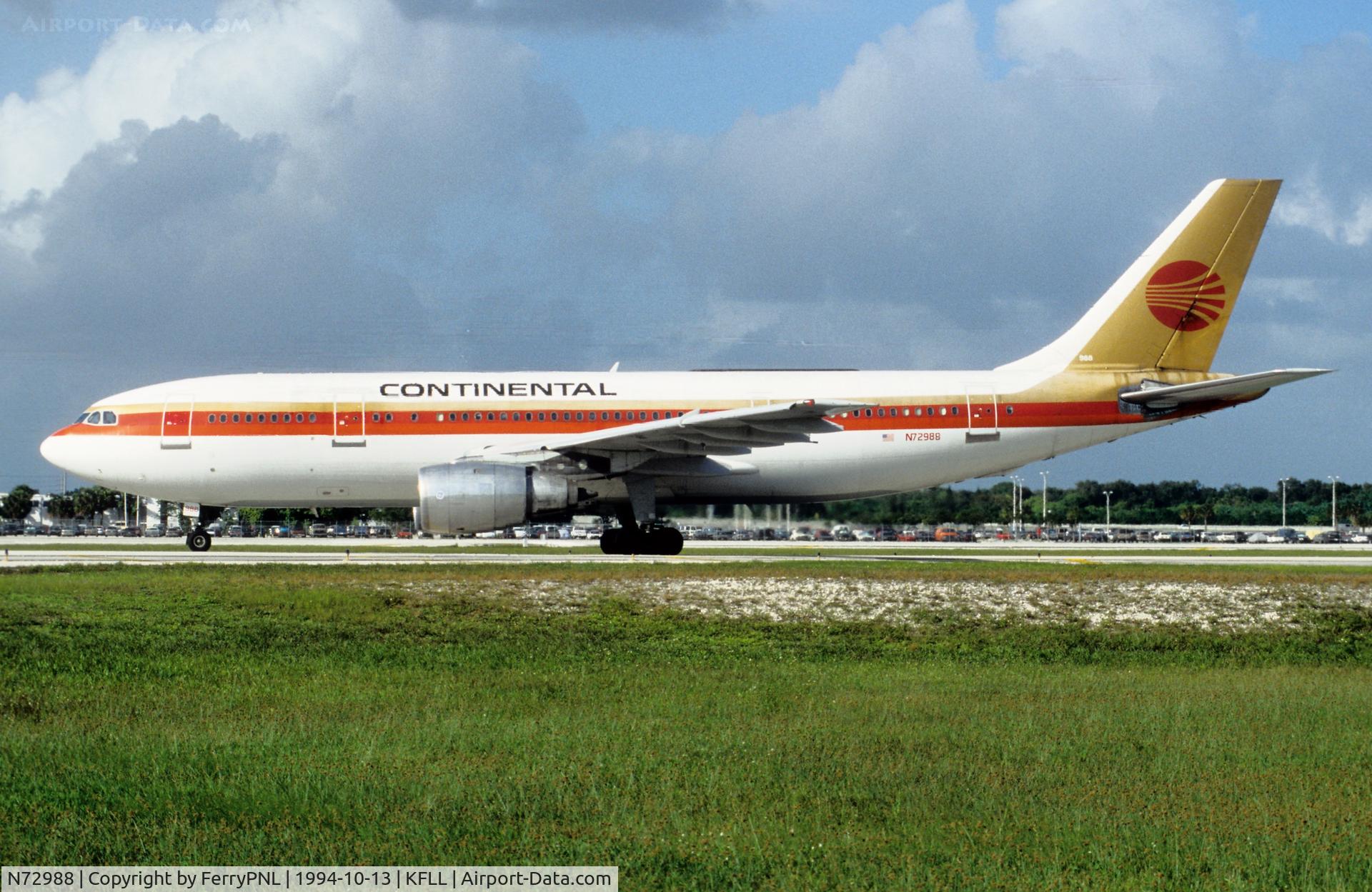 N72988, 1982 Airbus A300B4-203 C/N 216, Continental A300 taxying past