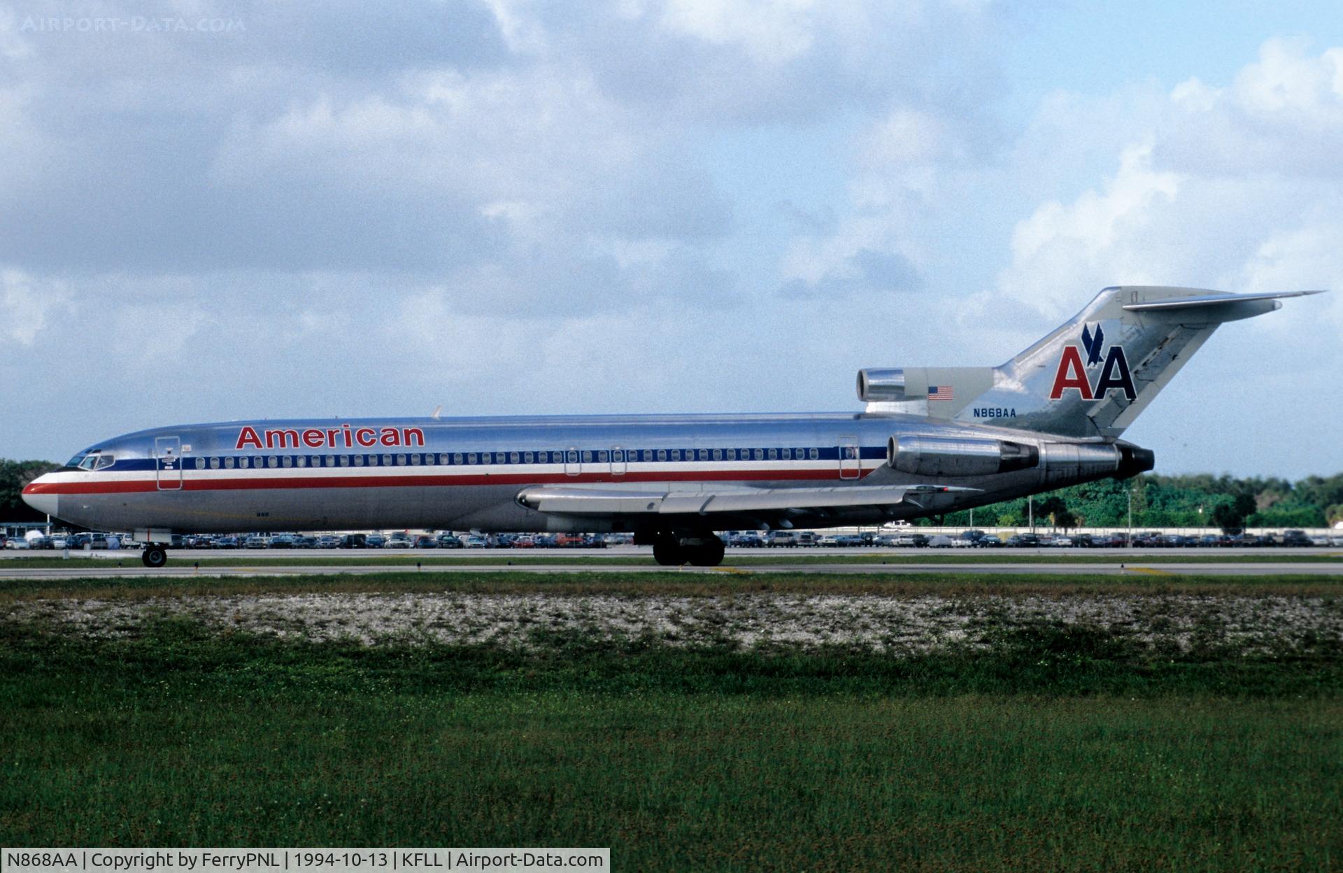 N868AA, 1977 Boeing 727-223 C/N 21373, American B727