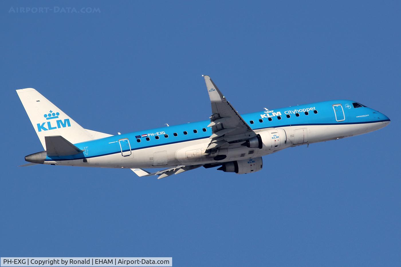 PH-EXG, 2016 Embraer 175STD (ERJ-170-200) C/N 17000546, at spl
