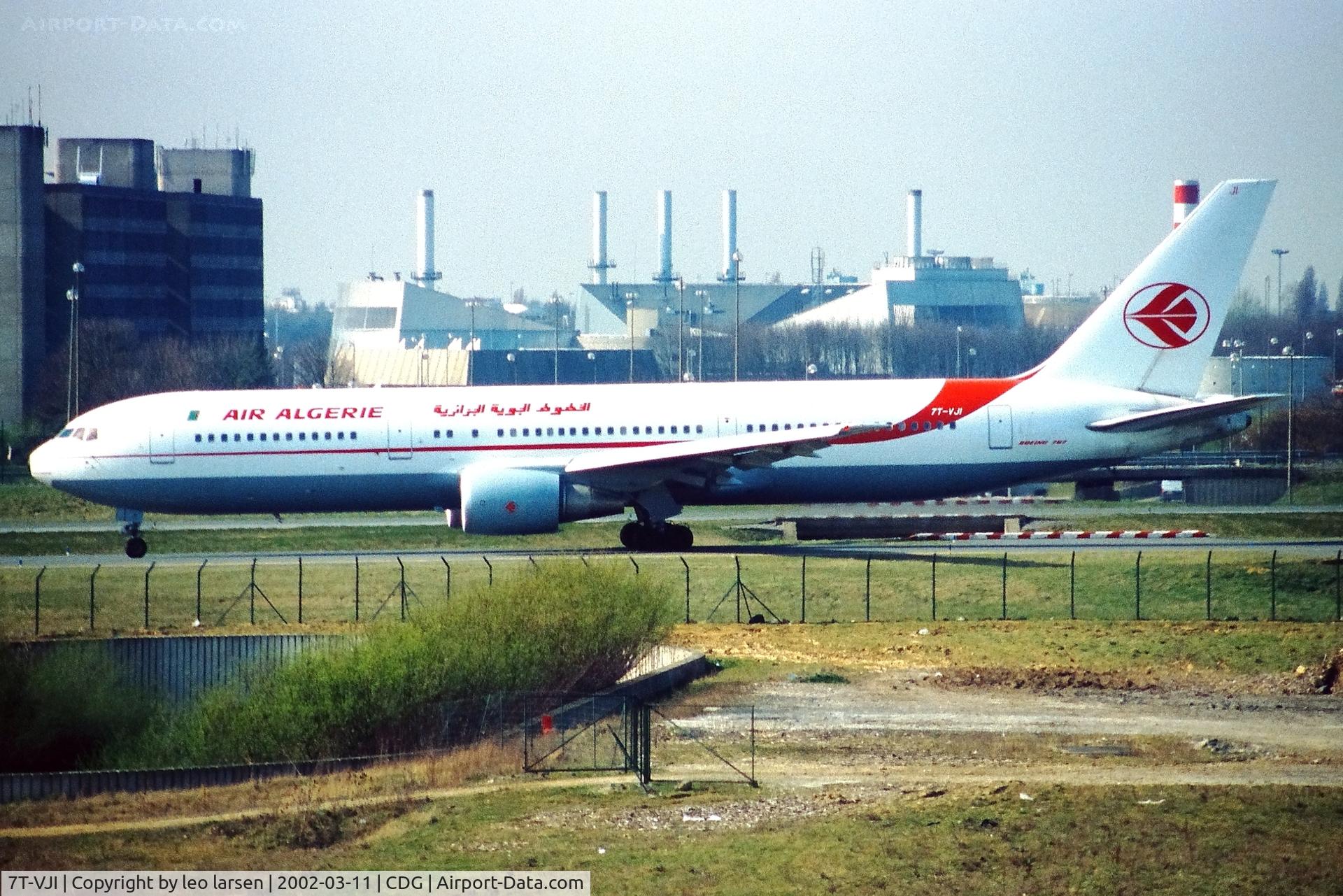 7T-VJI, 1990 Boeing 767-3D6 C/N 24768, Paris Charles de Gaulle 11.3.2002