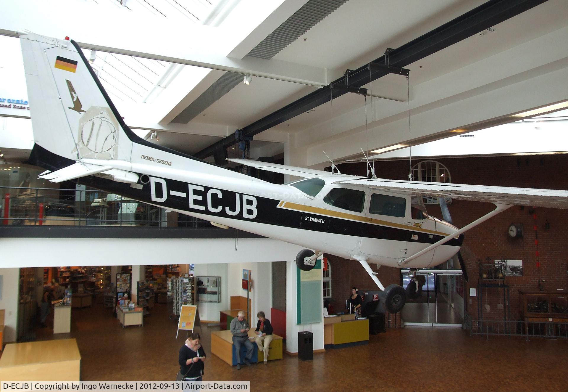 D-ECJB, Reims F172P Skyhawk II C/N F17203087, Cessna (Reims) F172P Skyhawk II (the plane that Mathias Rust flew from Helsinki to land at the Red Sqare in Moscow on 28th May 1987) at the DTM (Deutsches Technikmuseum), Berlin