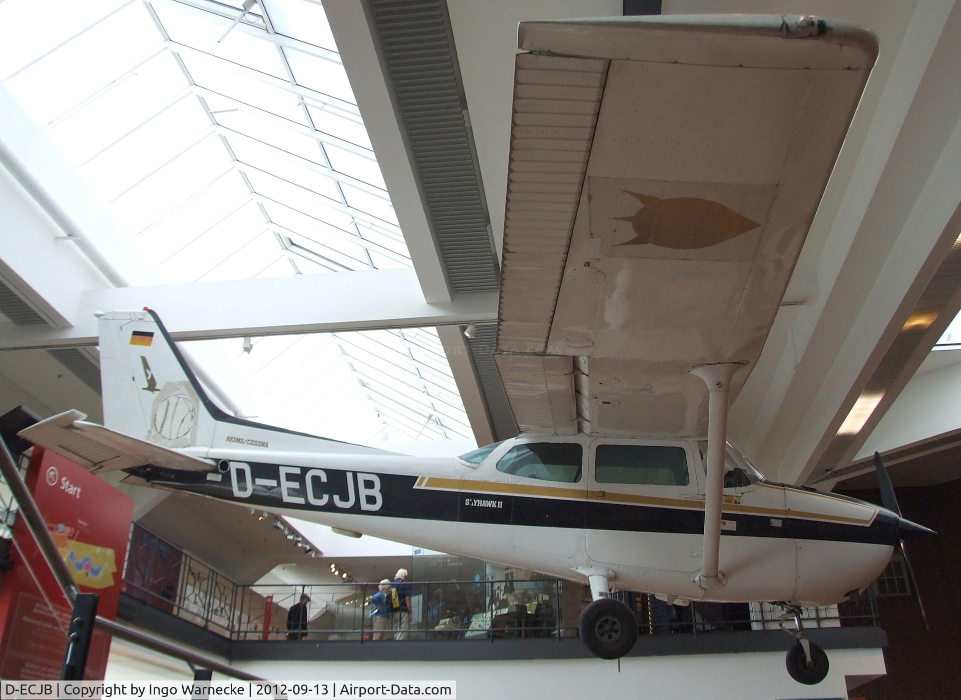D-ECJB, Reims F172P Skyhawk II C/N F17203087, Cessna (Reims) F172P Skyhawk II (the plane that Mathias Rust flew from Helsinki to land at the Red Sqare in Moscow on 28th May 1987) at the DTM (Deutsches Technikmuseum), Berlin