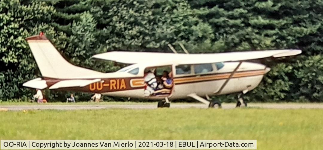 OO-RIA, Cessna 207A Skywagon C/N 20700569, Ursel airshow