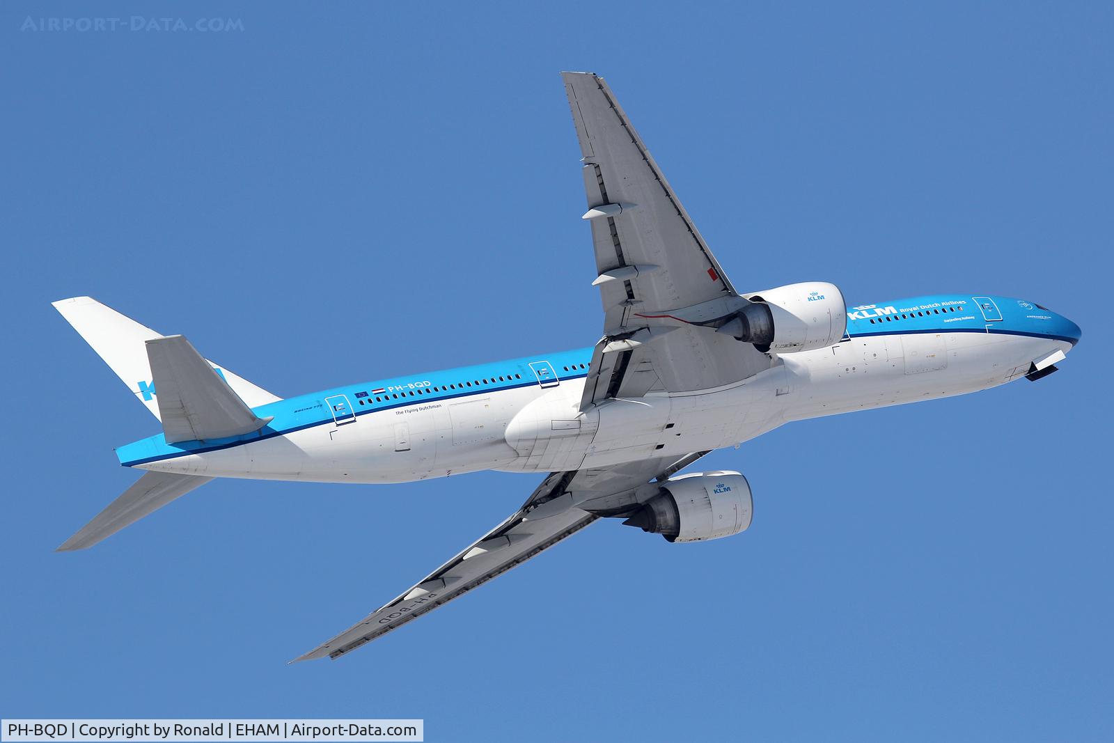 PH-BQD, 2003 Boeing 777-206/ER C/N 33713, at spl