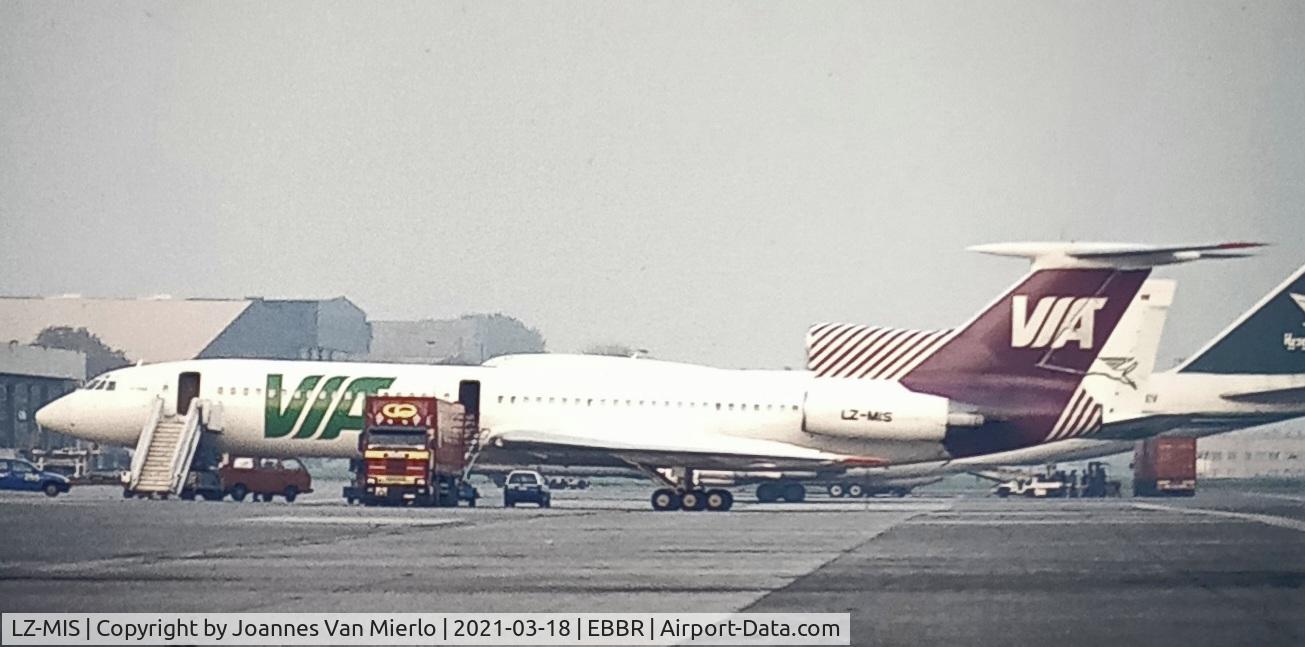 LZ-MIS, 1990 Tupolev Tu-154M C/N 90A863, Brucargo scan from slide