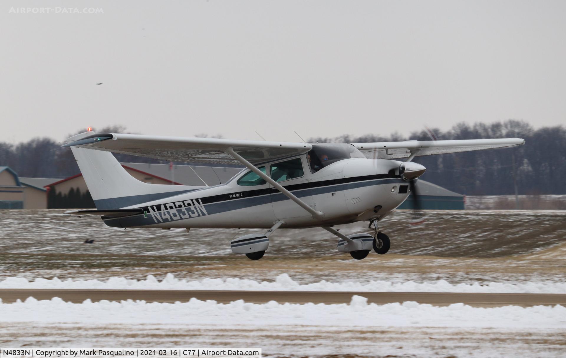 N4833N, 1979 Cessna 182Q Skylane C/N 18267403, Cessna 182Q