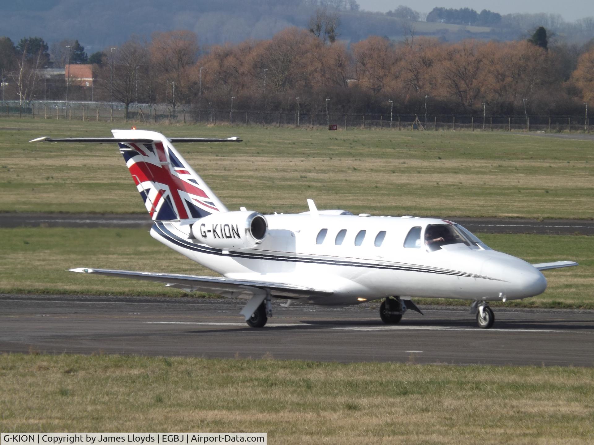 G-KION, 1998 Cessna 525 CitationJet CJ1 C/N 525-0292, At Gloucestershire Airport.