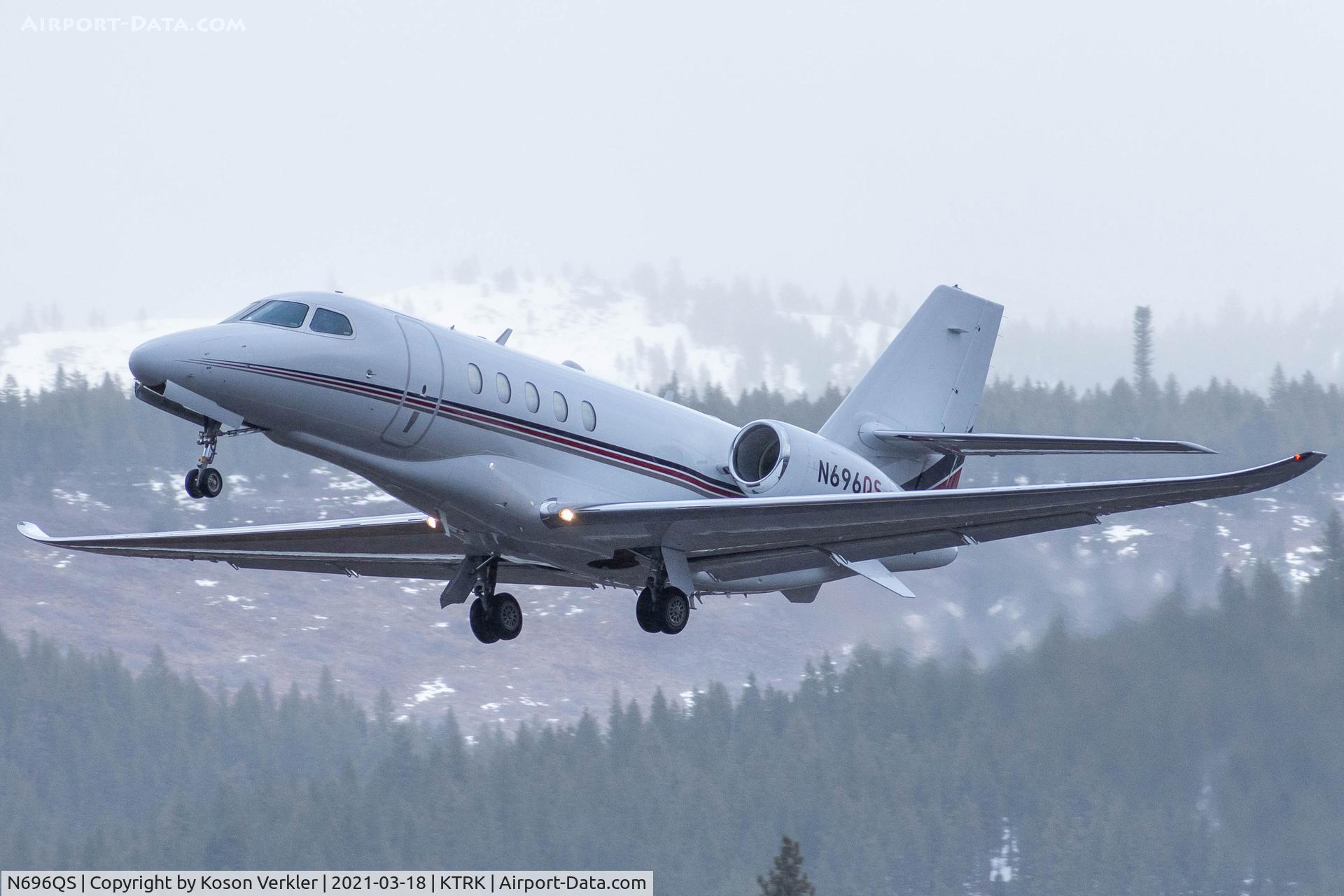 N696QS, 2019 Cessna 680A Citation Latitude C/N 680A-0227, Takeoff