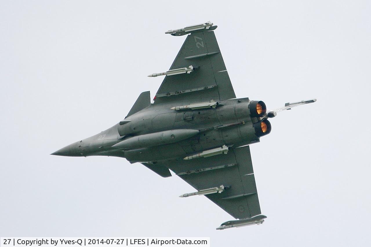 27, 2011 Dassault Rafale M C/N 27, Dassault Rafale M, Solo display, Guiscriff airfield (LFES) open day 2014