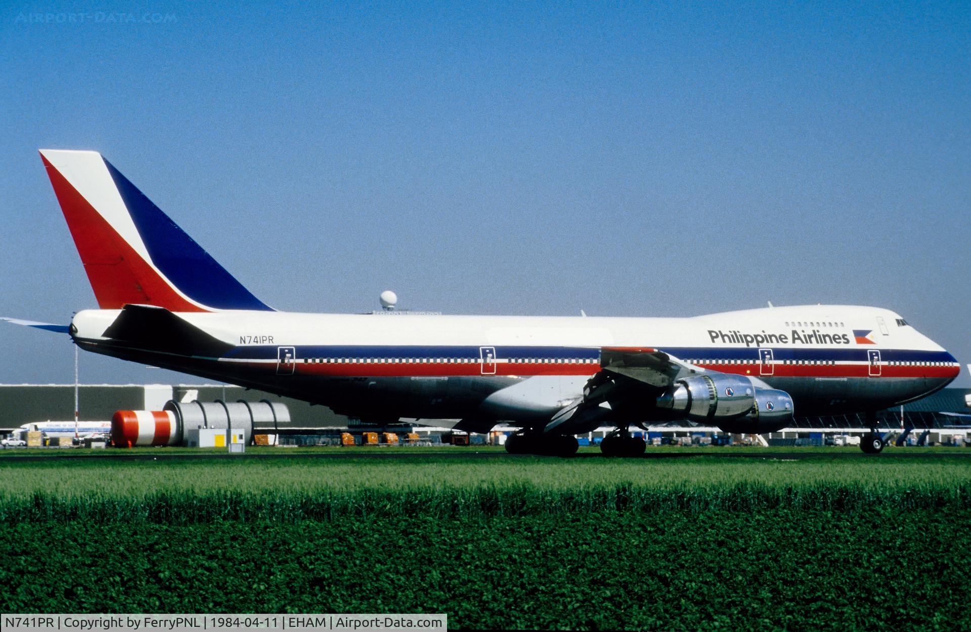 N741PR, 1979 Boeing 747-2F6B C/N 21832, Philippine B742 landing in AMS