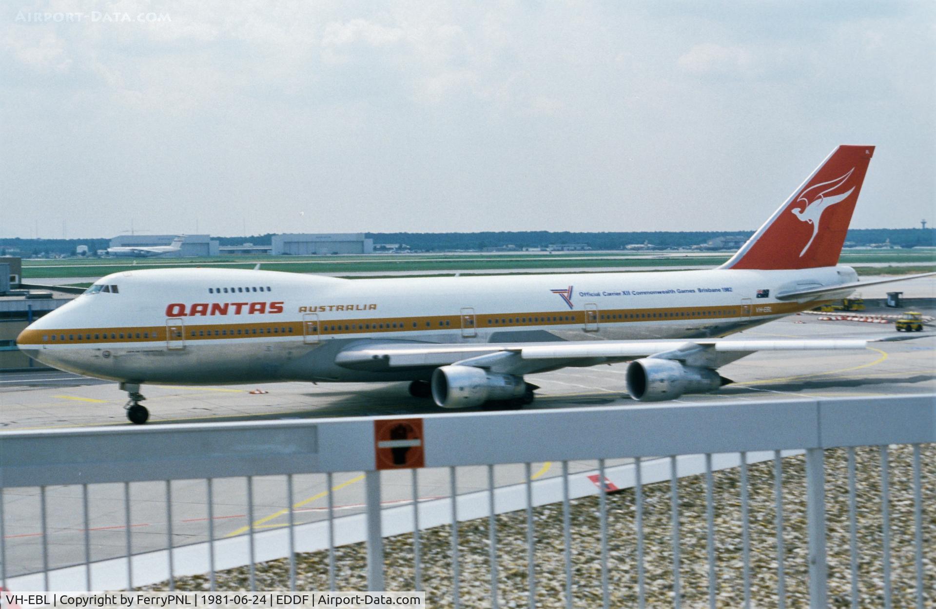VH-EBL, 1976 Boeing 747-238B C/N 21237, Qantas B742