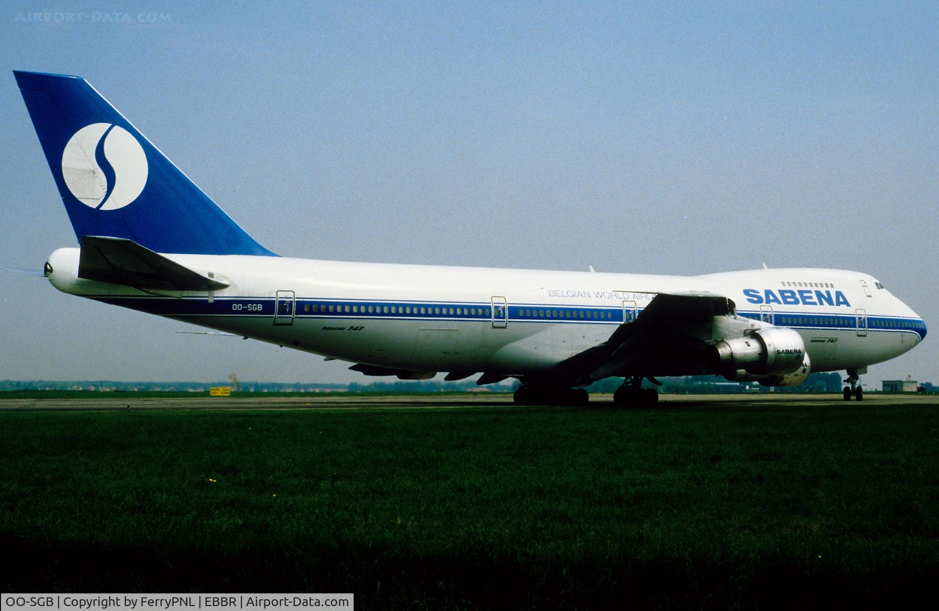 OO-SGB, 1990 Boeing 747-129 C/N 20402, Sabena B741 lining up