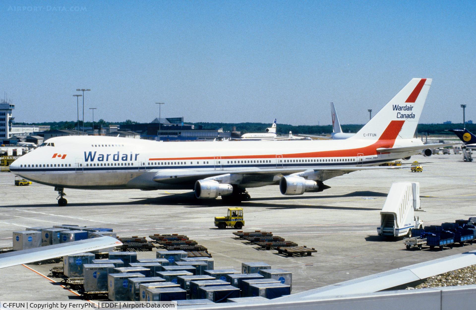 C-FFUN, 1971 Boeing 747-1D1 C/N 20305, Wardair B741 arriving at its gate