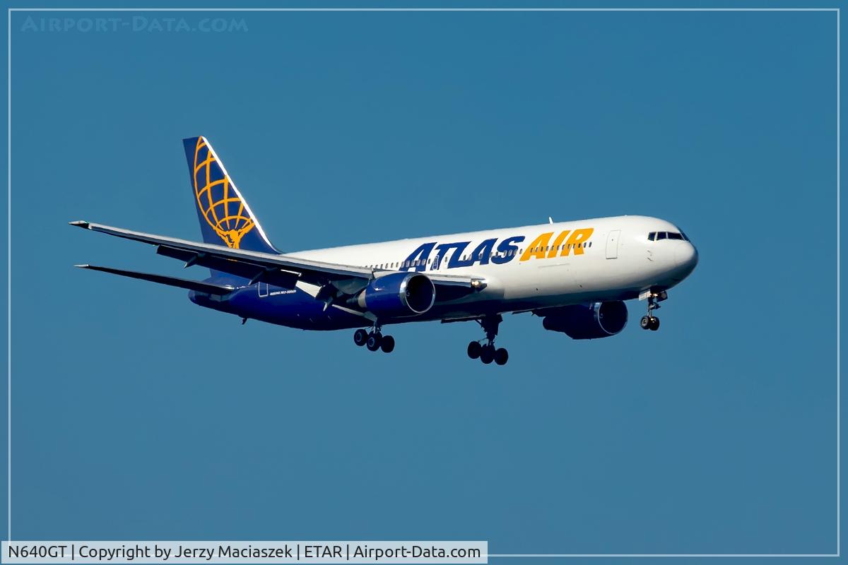 N640GT, 1991 Boeing 767-3S1 C/N 25221, Boeing 767-3S1, c/n: 25221