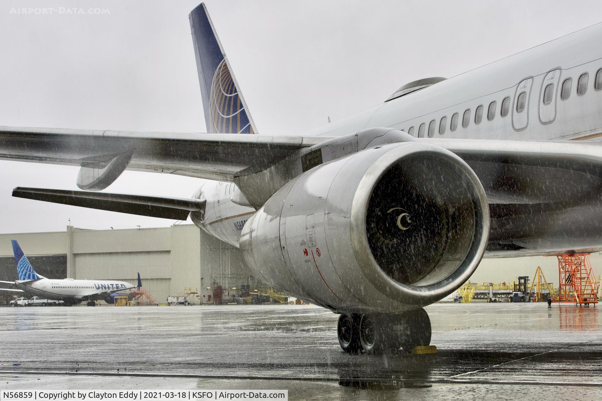 N56859, 2004 Boeing 757-324 C/N 32818, PW2000 SFO 2021.