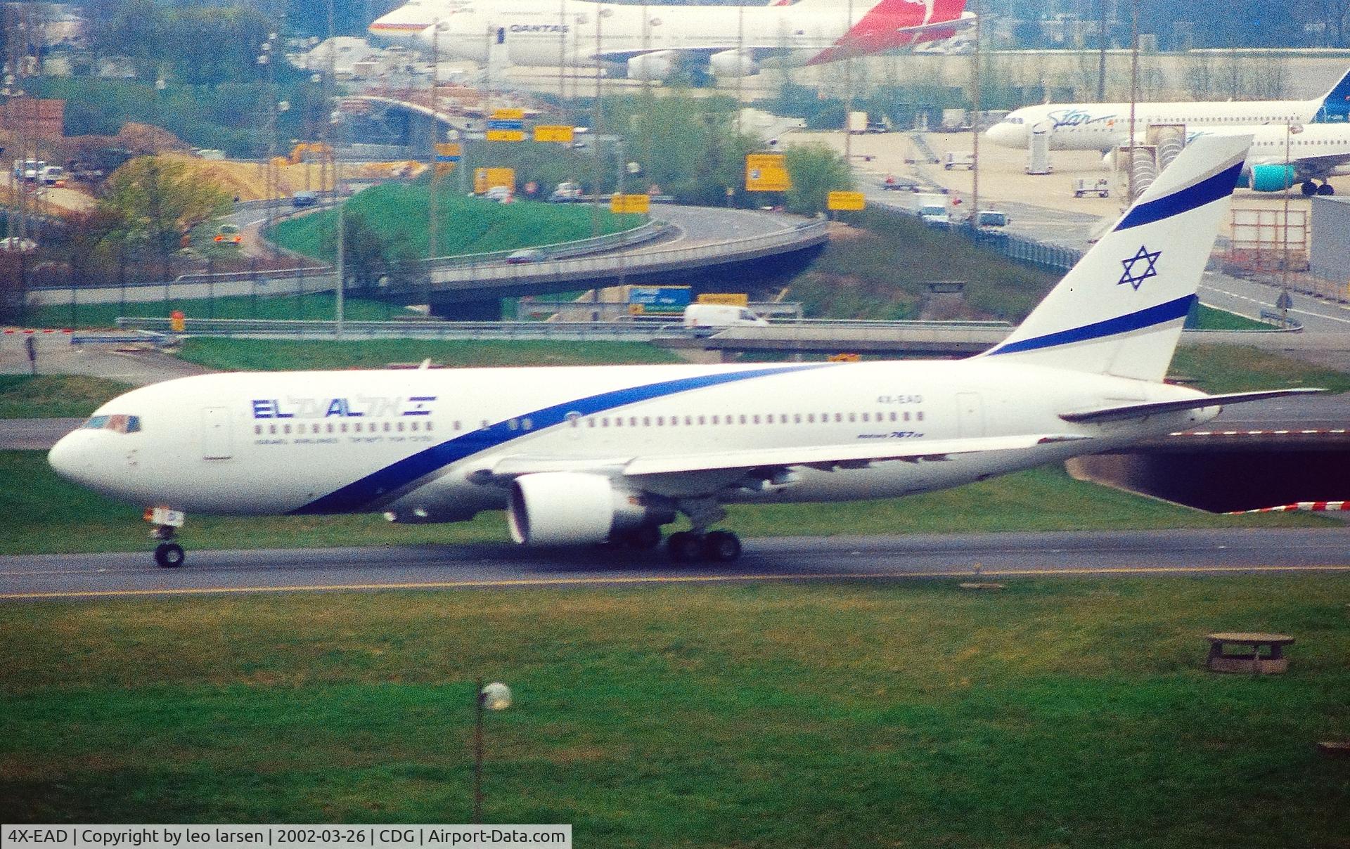 4X-EAD, 1984 Boeing 767-258/ER C/N 22975, Paris Charles de Gaulle 26.3.2002