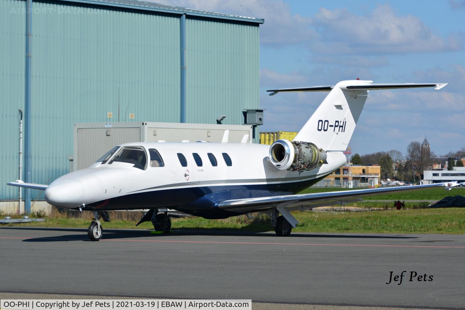 OO-PHI, 1995 Cessna 525 CitationJet CJ1 C/N 525-0115, At Antwerp Airport.