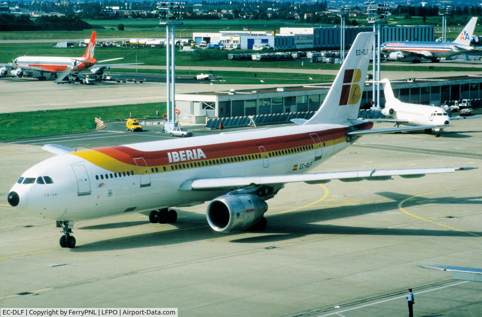 EC-DLF, 1981 Airbus A300B4-120 C/N 133, Iberia A300