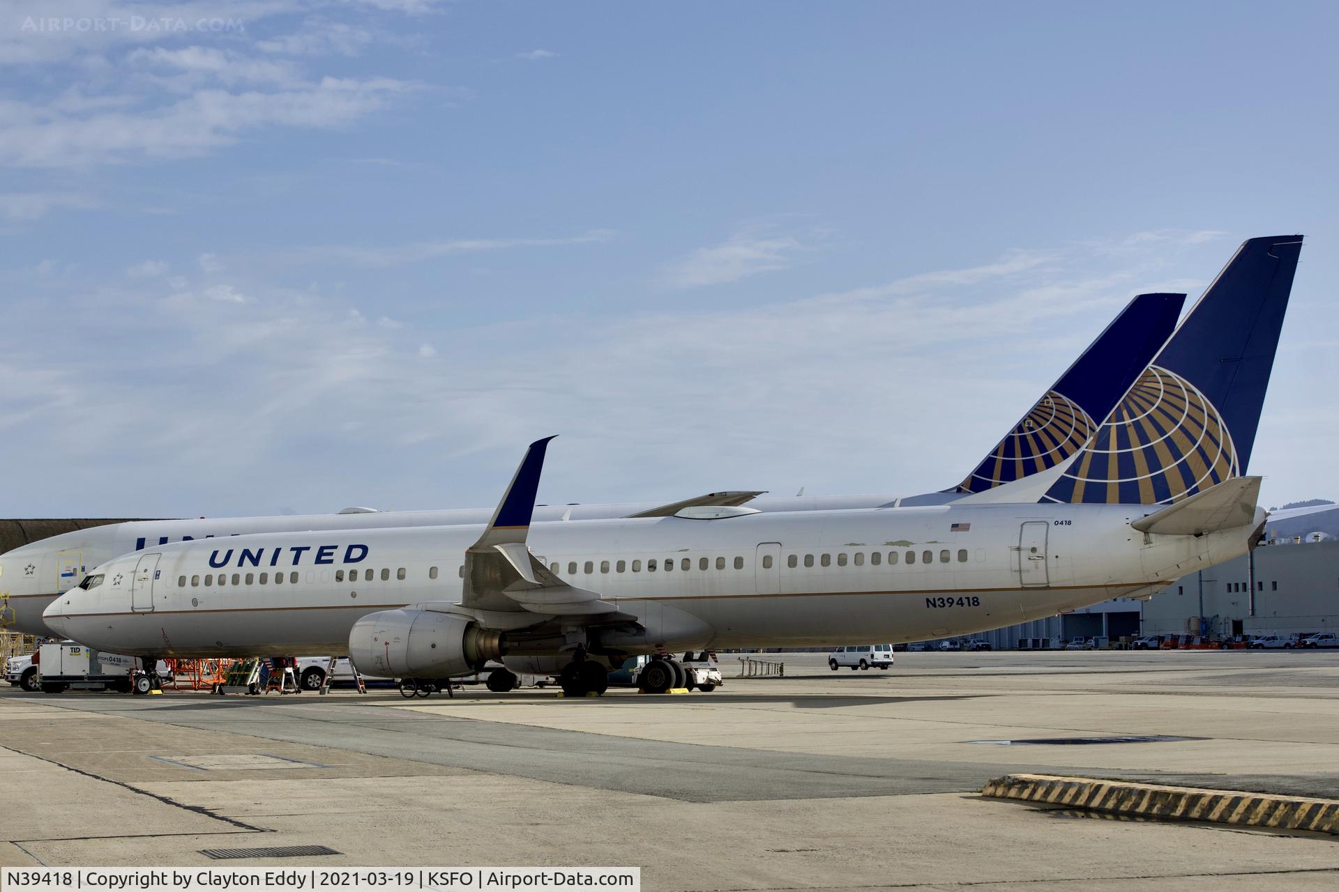 N39418, 2008 Boeing 737-924/ER C/N 33456, SFO 2021.