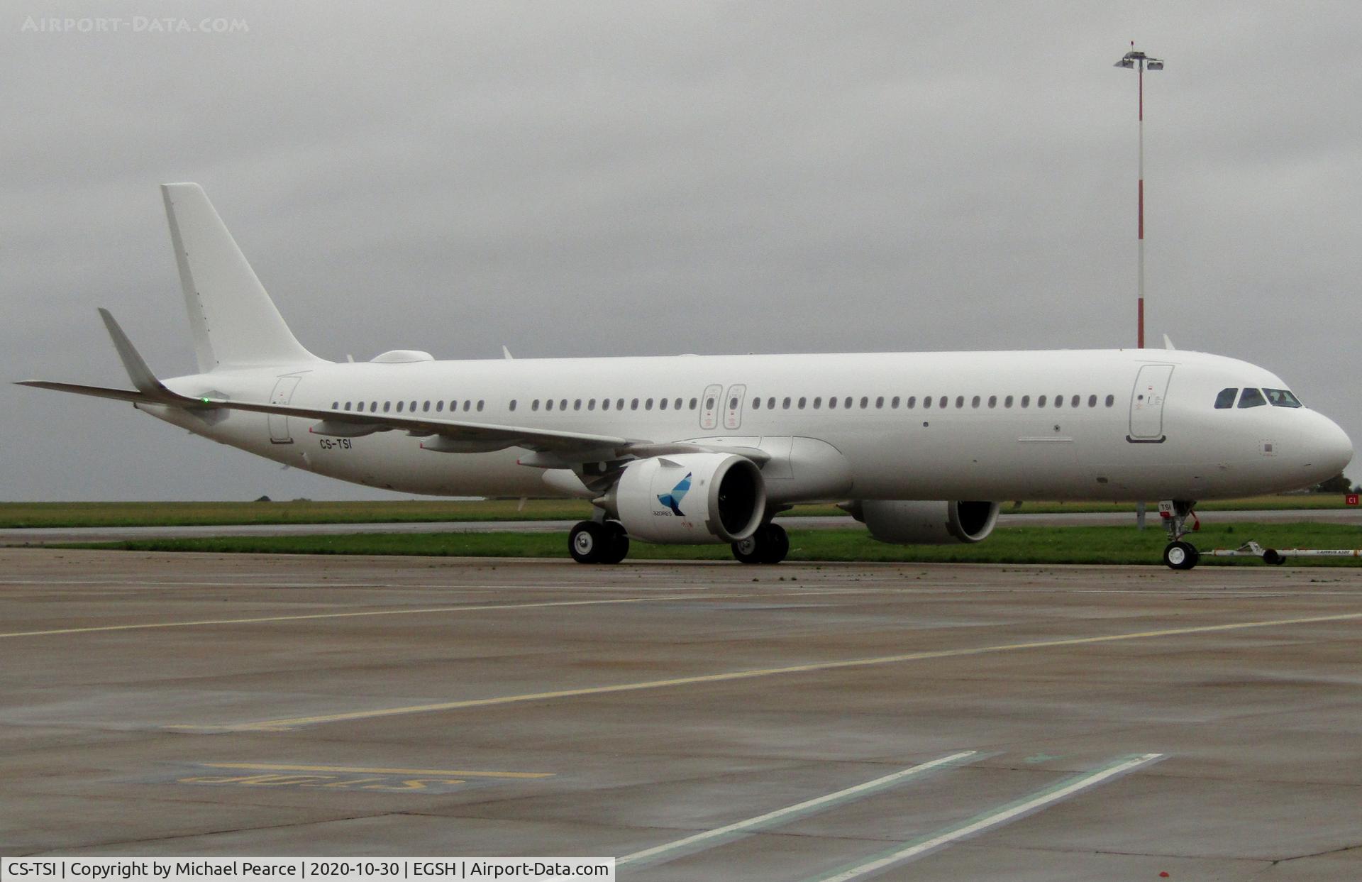 CS-TSI, 2020 Airbus A321-253NX C/N 10074, Under tow from Stand 5 for paintwork.