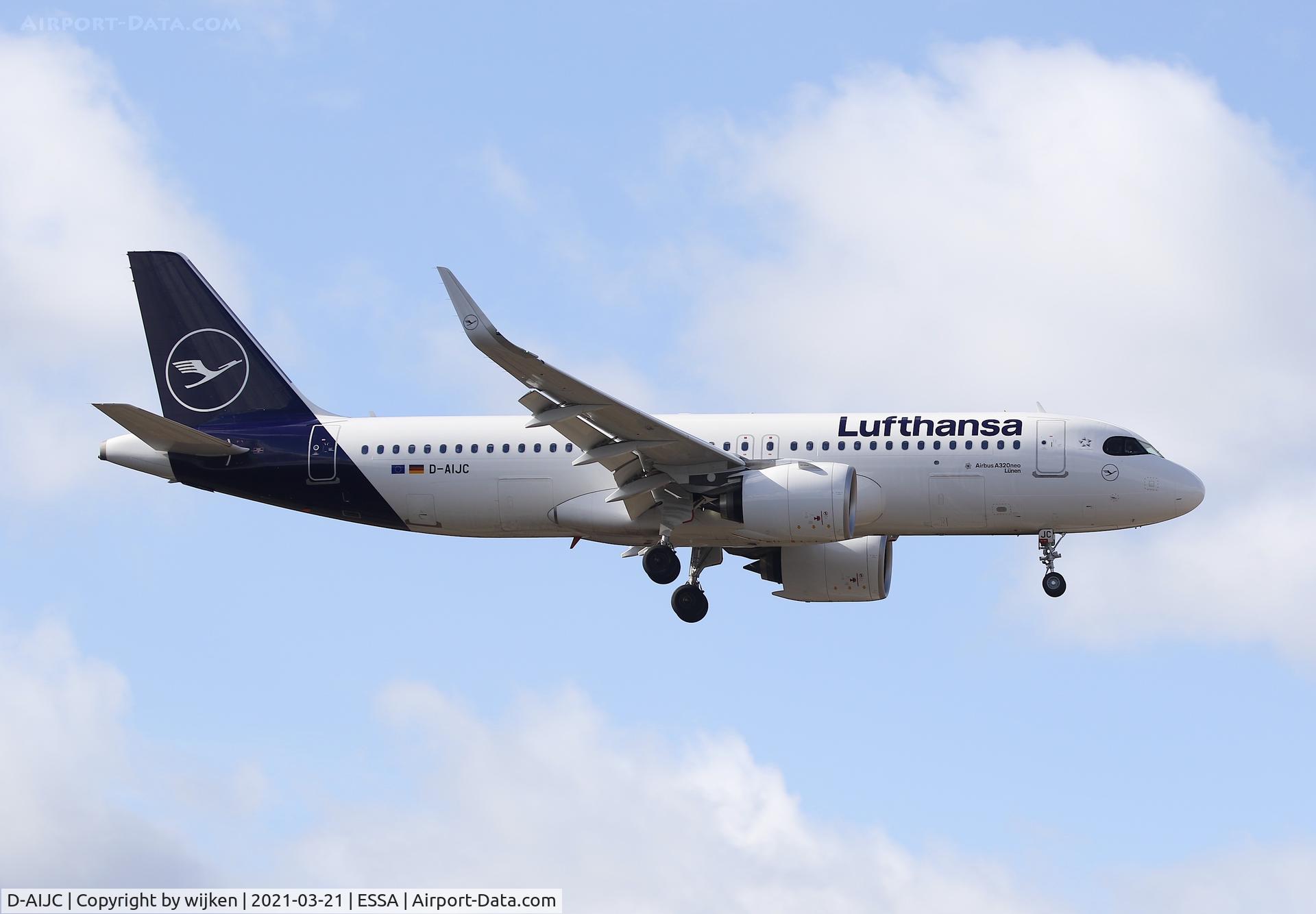 D-AIJC, 2020 Airbus A320-271N C/N 9581, RWY 01L