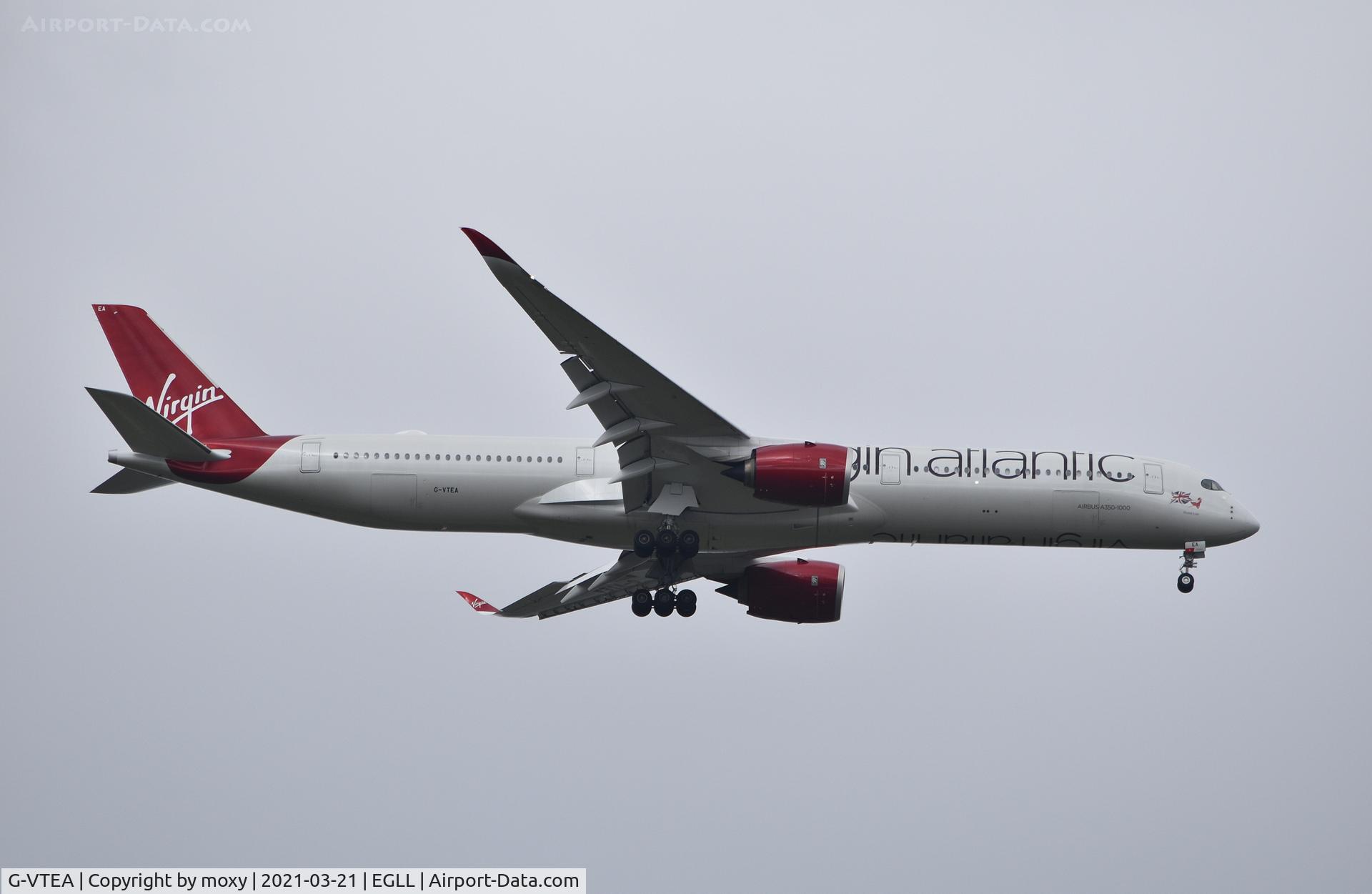 G-VTEA, 2020 Airbus A350-1041 C/N 0426, Airbus A350-1041 on finals to 9R at London Heathrow.