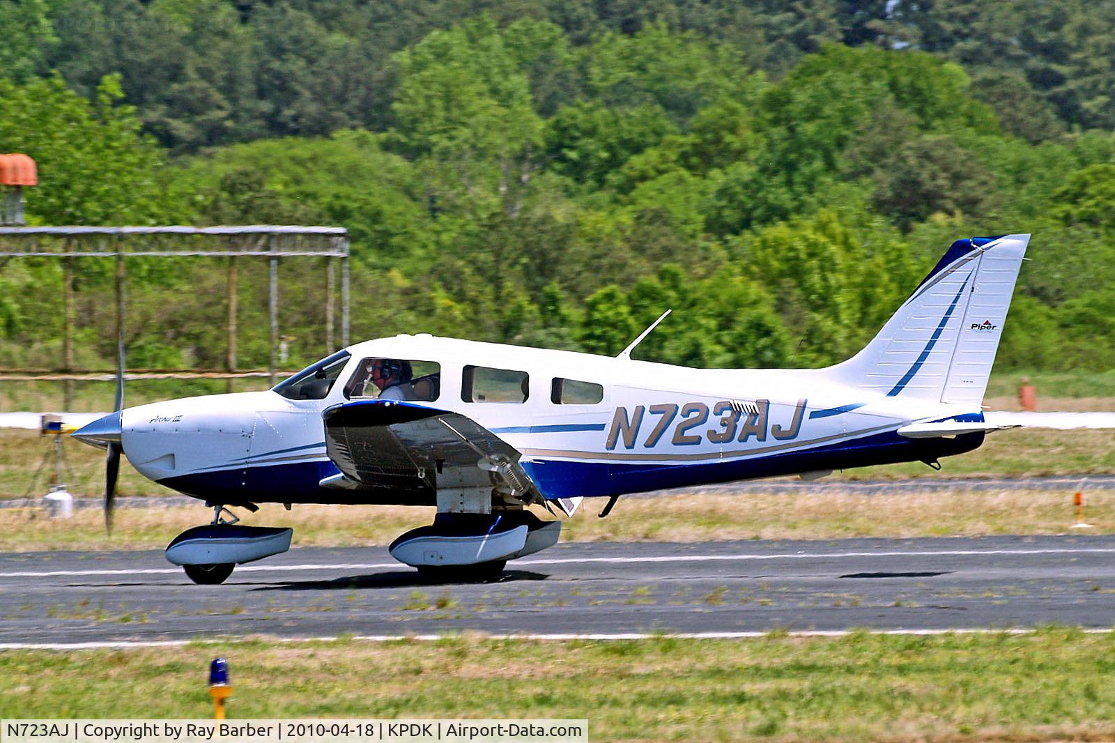 N723AJ, 2005 Piper PA-28-181 Archer III C/N 2843613, N723AJ   Piper PA-28-181 Archer III [2843613] Atlanta-Dekalb Peachtree~N 18/04/2010