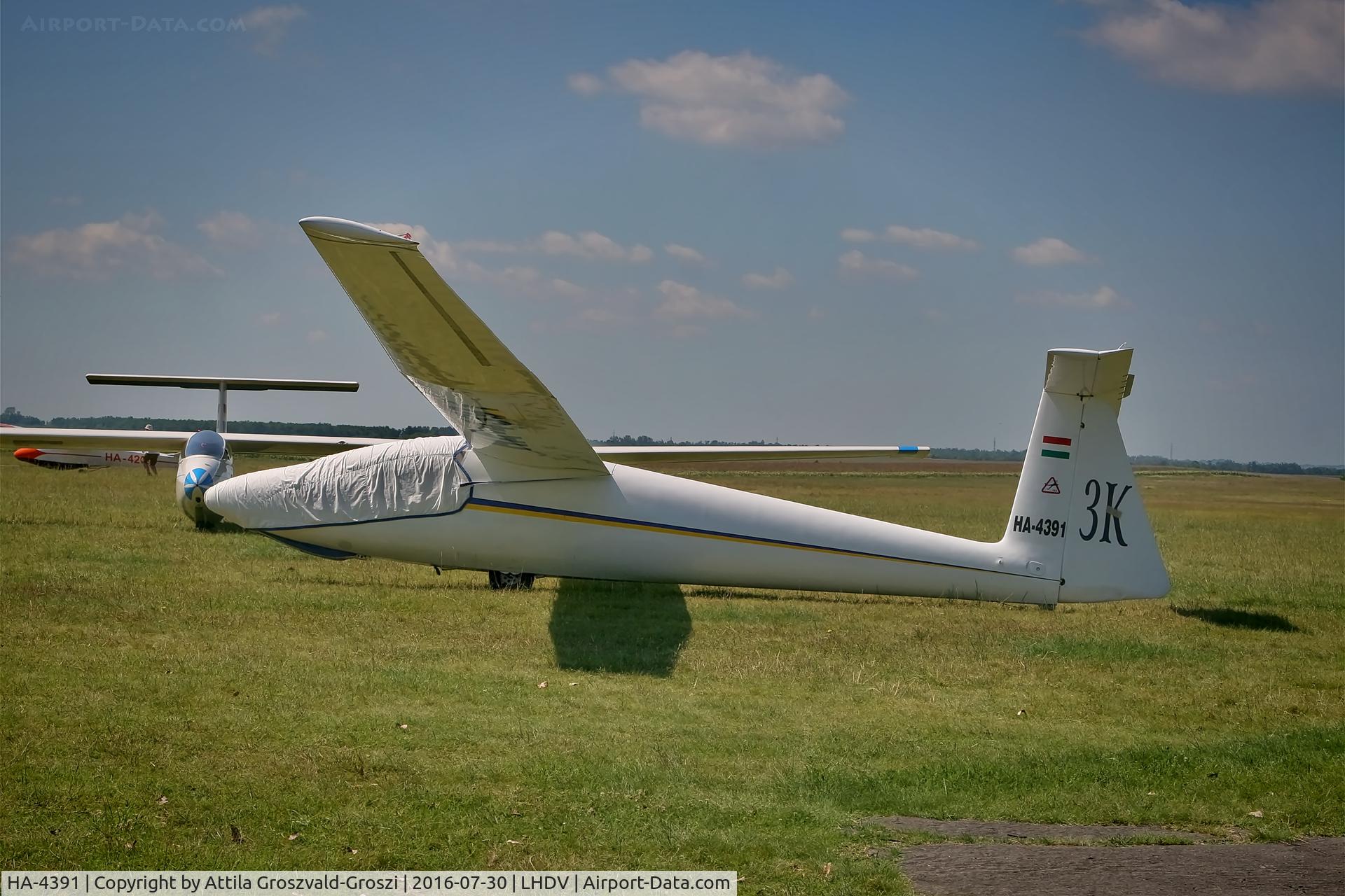 HA-4391, 1977 PZL-Bielsko SZD-30 Pirat C/N S-08.43, LHDV - Dunaújváros-Kisapostag Airport, Hungary