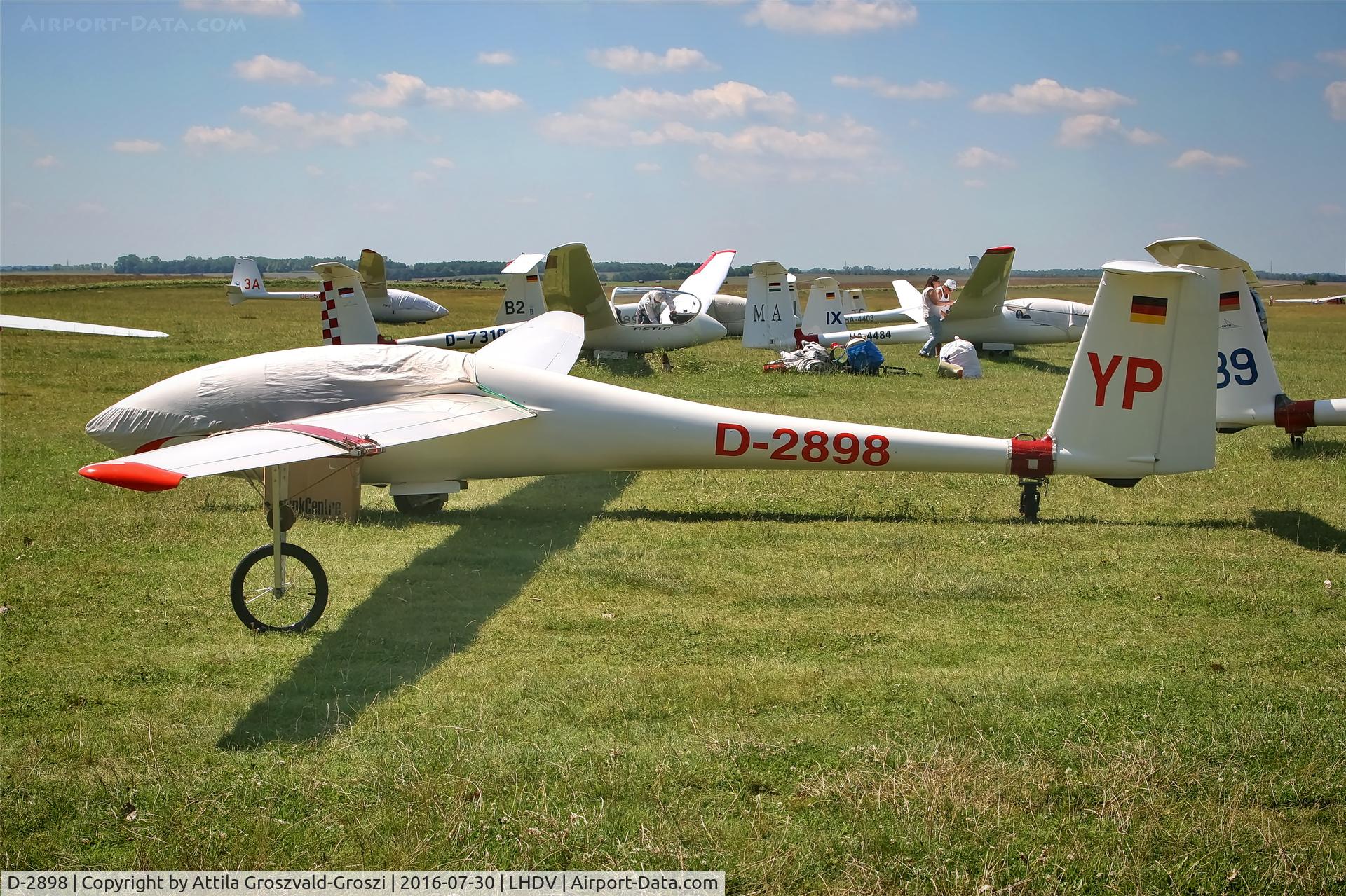 D-2898, Schempp-Hirth Ventus B/16.6 C/N 114, LHDV - Dunaújváros-Kisapostag Airport, Hungary