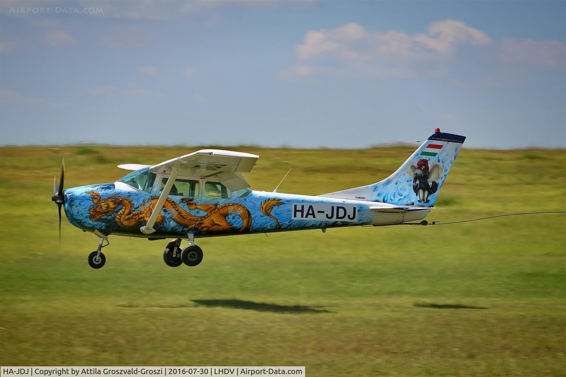 HA-JDJ, 1962 Cessna 182E Skylane Skylane C/N 18254279, LHDV - Dunaújváros-Kisapostag Airport, Hungary