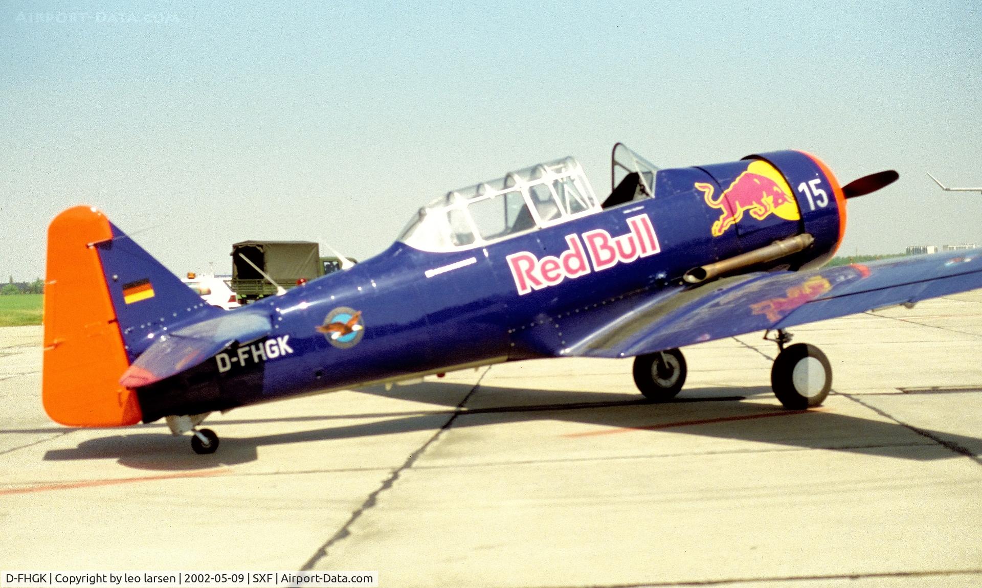 D-FHGK, 1942 Noorduyn AT-16 Harvard IIB C/N 14A-324, Berlin ILA 9.5.2002