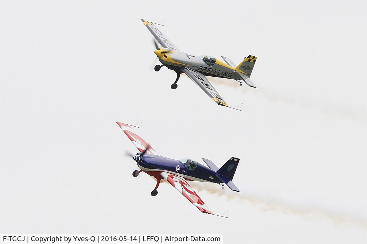 F-TGCJ, Extra EA-330SC C/N 05, Extra 330SC, French Air Force aerobatic team, On display, La Ferté-Alais (LFFQ) air show 2016