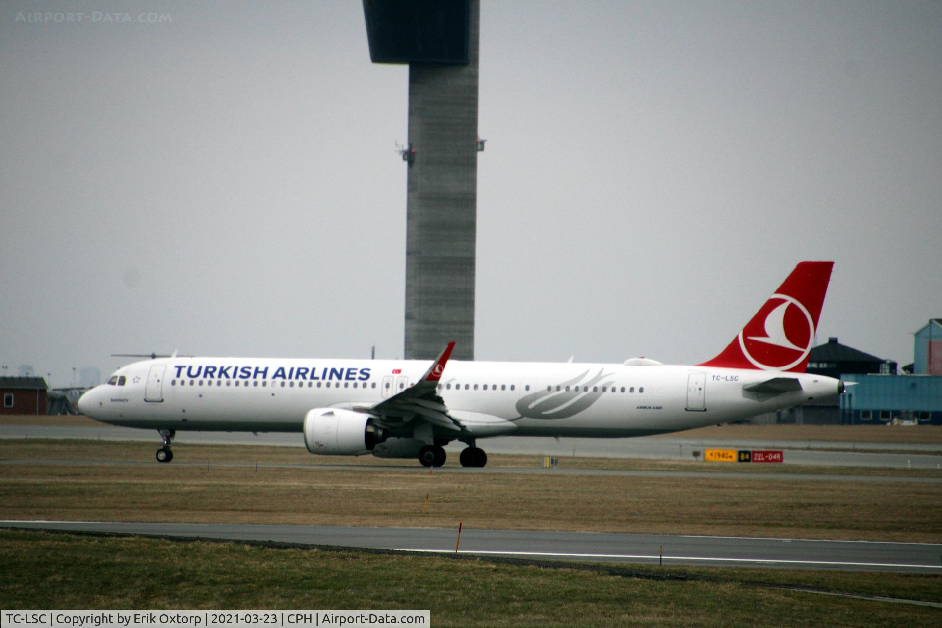 TC-LSC, 2017 Airbus A321-271NX C/N 8617, TC-LSC landed rw 2R