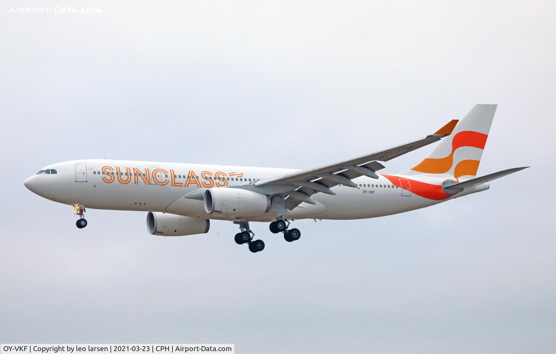 OY-VKF, 1999 Airbus A330-243 C/N 309, Copenhagen 23.3.2021 in SunClass C/S.