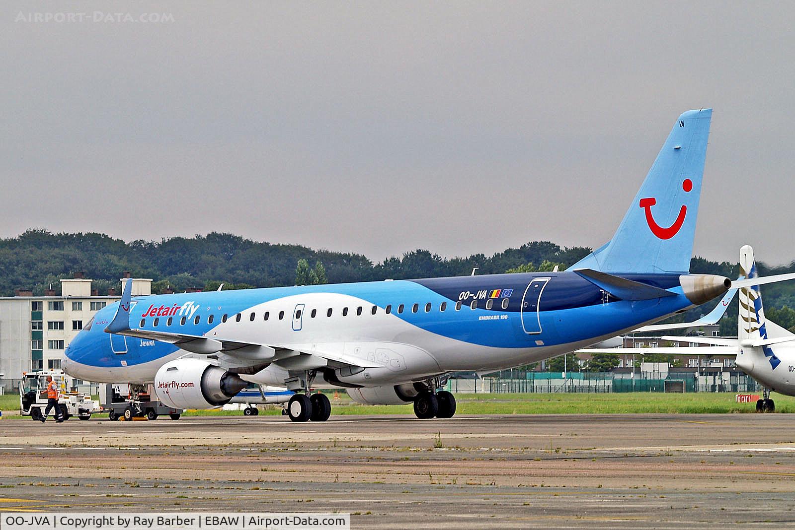 OO-JVA, 2015 Embraer 190STD (ERJ-190-100STD) C/N 19000689, OO-JVA   Embraer ERJ-190-100STD [19000689] (Jetairfly) Antwerp-Deurne~OO 12/08/2016