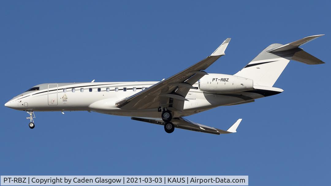PT-RBZ, 2018 Bombardier Global 6000 C/N 9849, Bombardier Global arriving on 17L