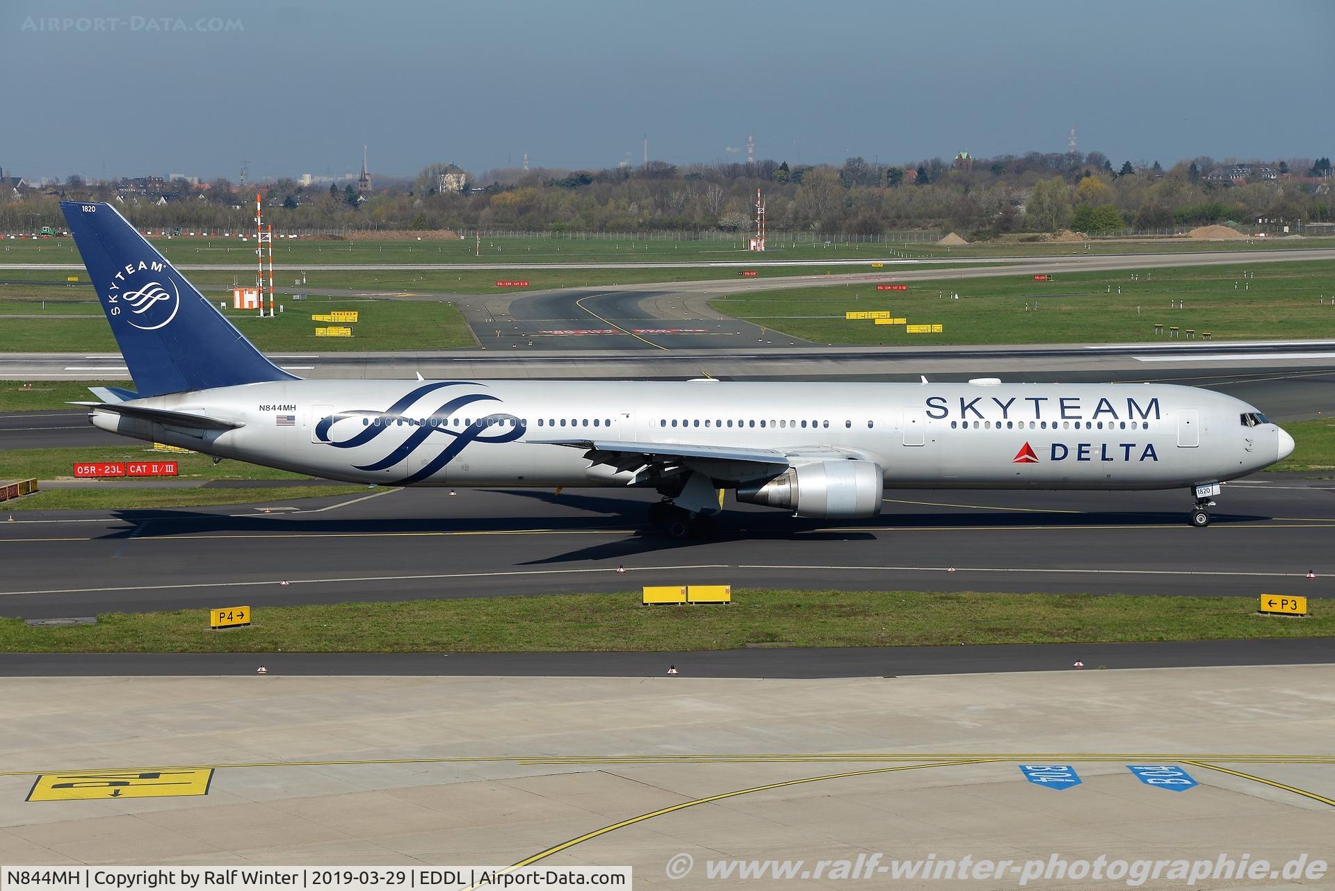 N844MH, 2002 Boeing 767-432/ER C/N 29717, Boeing 767-432ER - DL DAL Delta Air Lines 'Skyteam' - 29717 - N844MH - 29.03.2019 - DUS