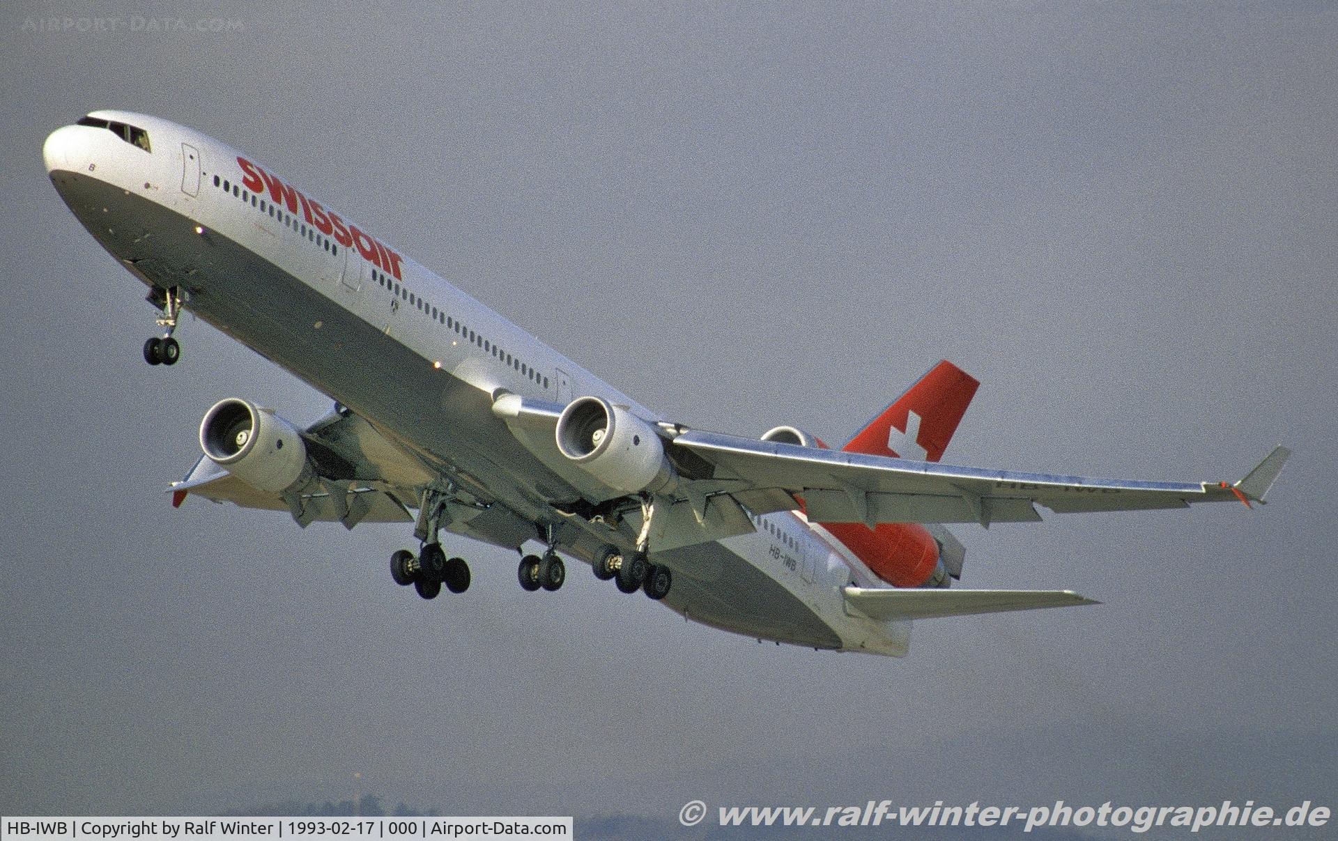 HB-IWB, 1991 McDonnell Douglas MD-11F C/N 48444, McDonnell Douglas MD-11F - SR SWR Swissair - 48444 - HB-IWB - 17.02.1993