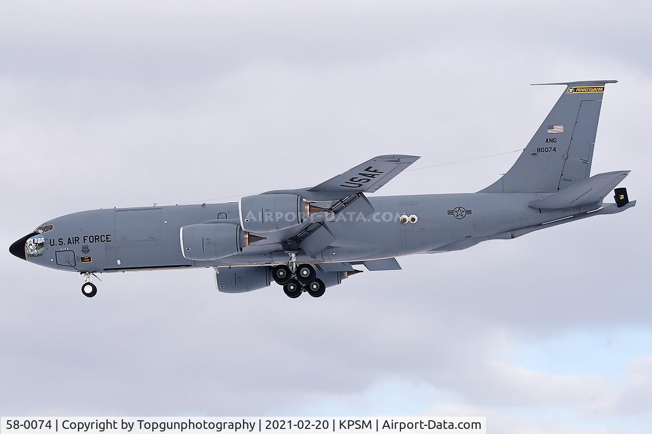 58-0074, 1958 Boeing KC-135T Stratotanker C/N 17819, SPUR71 landing at Pease