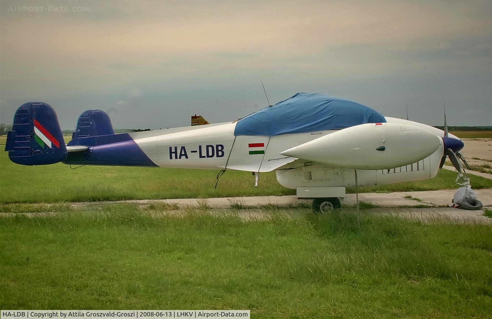 HA-LDB, 1962 Let L-200D Morava C/N 171127, LHKV - Kaposújlak Airport, Hungary