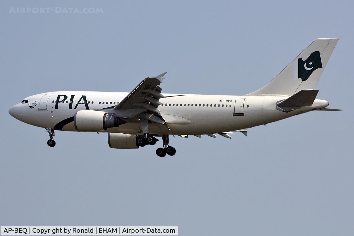 AP-BEQ, 1992 Airbus A310-308 C/N 656, at spl