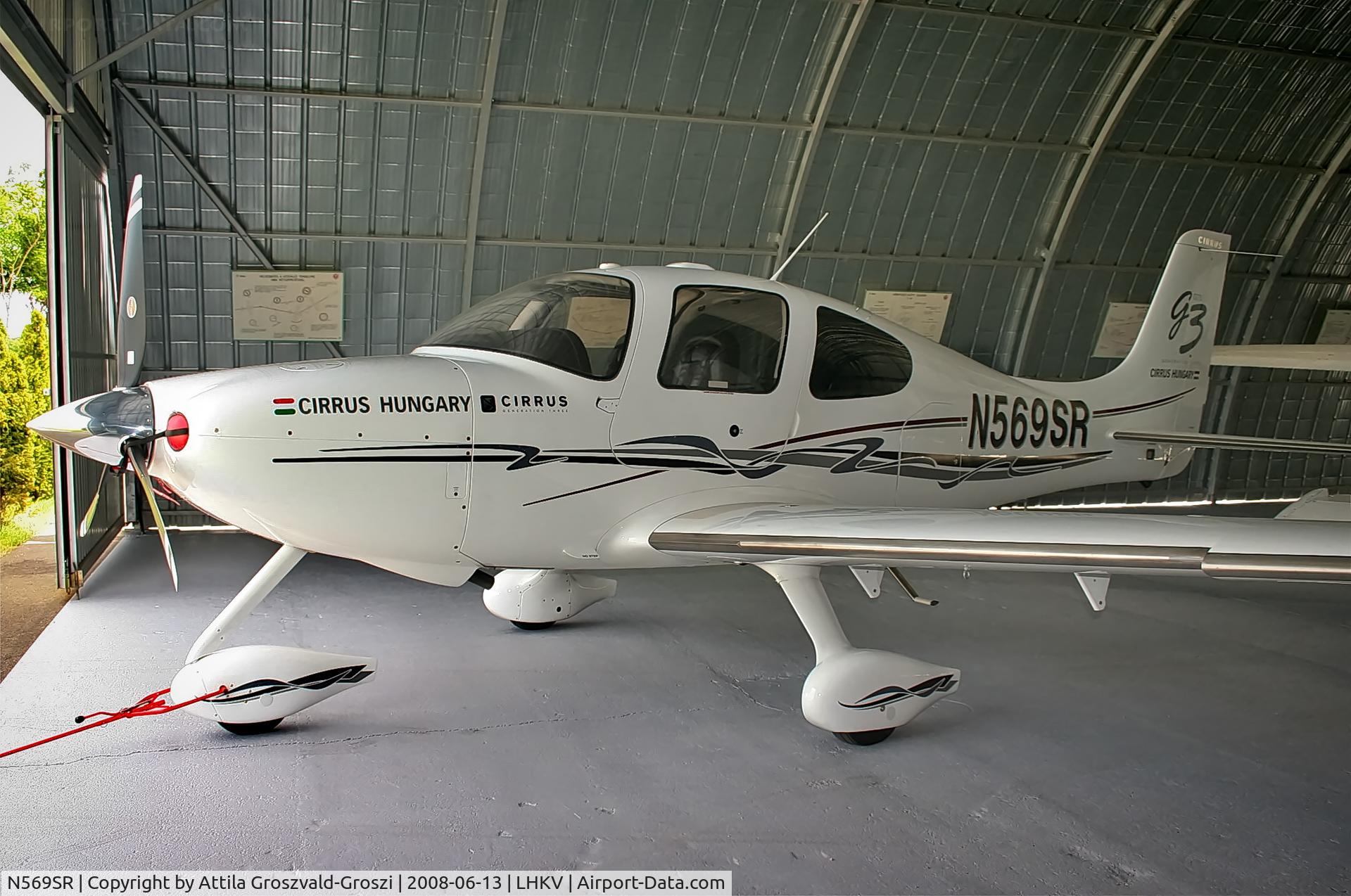N569SR, 2007 Cirrus SR22 G3 GTS C/N 2496, LHKV - Kaposújlak Airport, Hungary