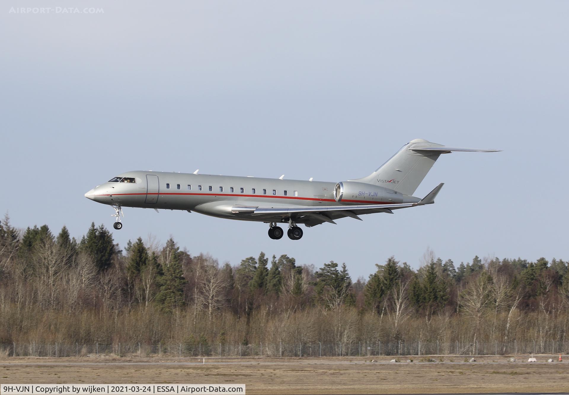 9H-VJN, 2015 Bombardier BD-700-1A10 Global 6000 C/N 9662, RWY 26