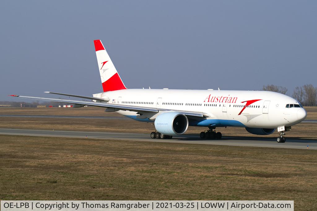 OE-LPB, 1998 Boeing 777-2Z9/ER C/N 28699, Austrian Airlines Boeing 777-200ER