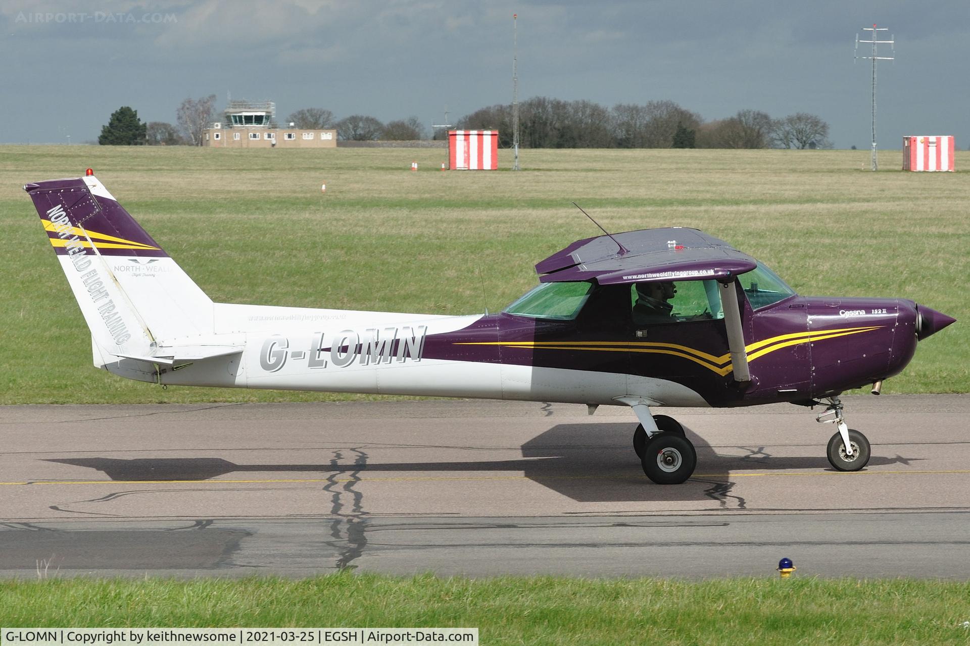 G-LOMN, 1981 Cessna 152 C/N 15285217, Leaving Norwich for North Weald.