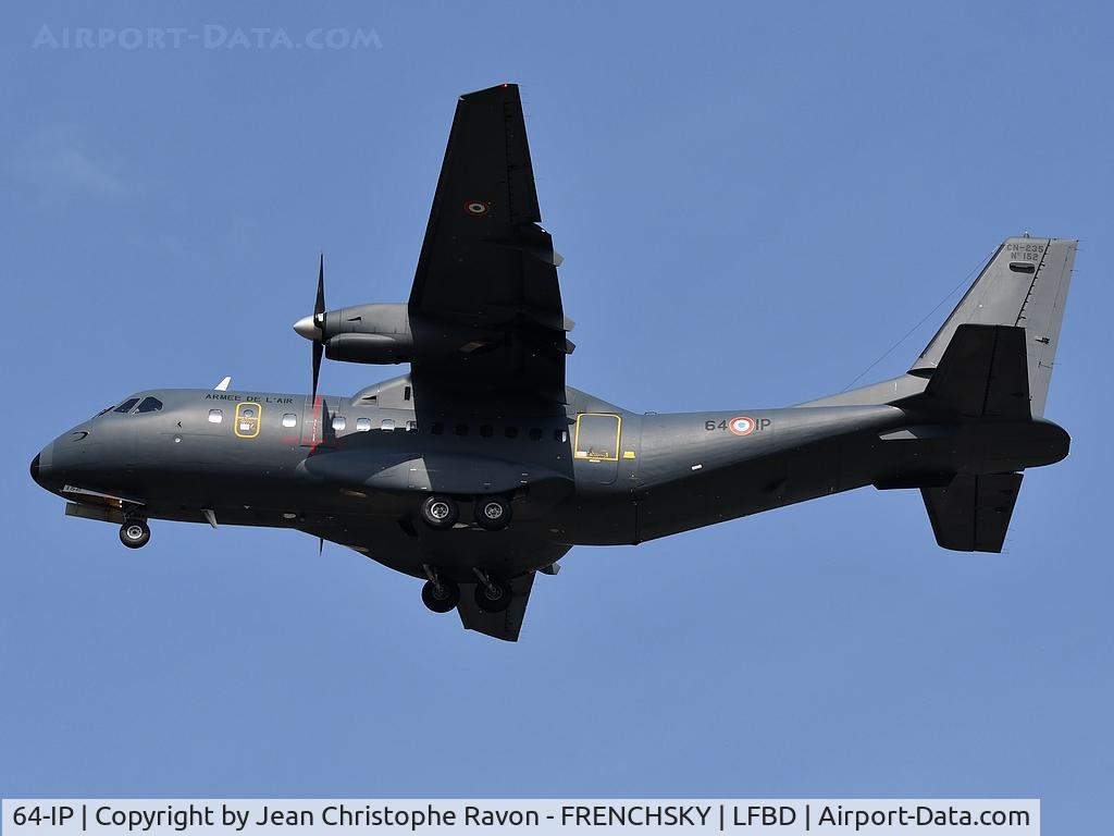 64-IP, CASA CN-235-200M C/N 152, Armée de l'Air