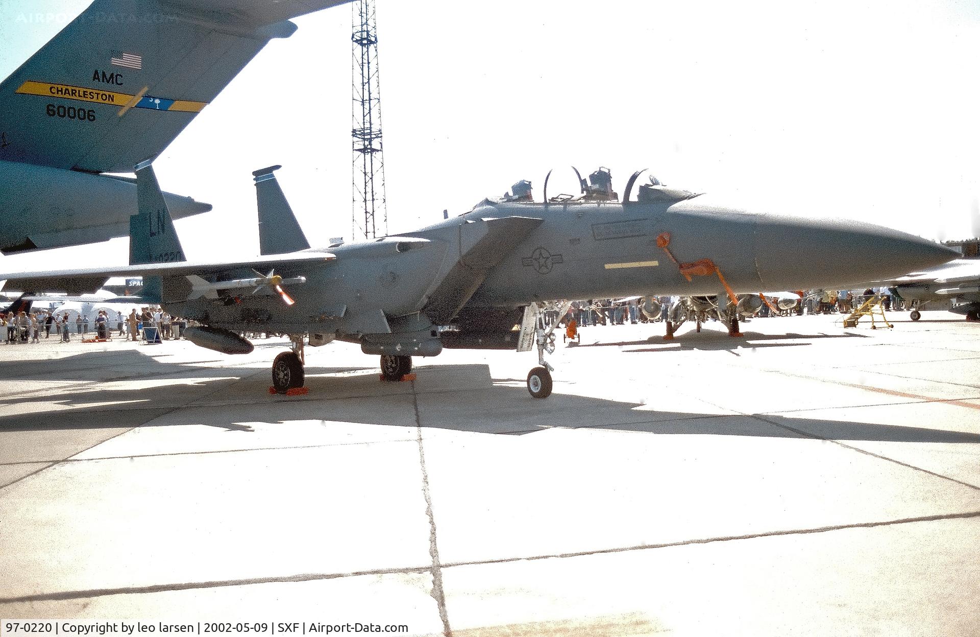97-0220, 1997 McDonnell Douglas F-15E Strike Eagle C/N 1358/E219, Berlin ILA 9.5.2002